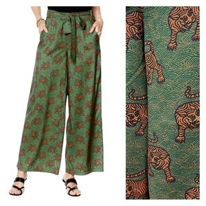 Evryday Jane Elastic Faux Silk Waist Tiger Wide Leg Pants Size XS New